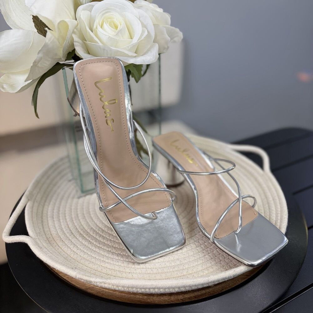 Lulus Metallic Silver Strappy Square Toe Low Block Heel Mule Sandals Sz 7.5 Y2K